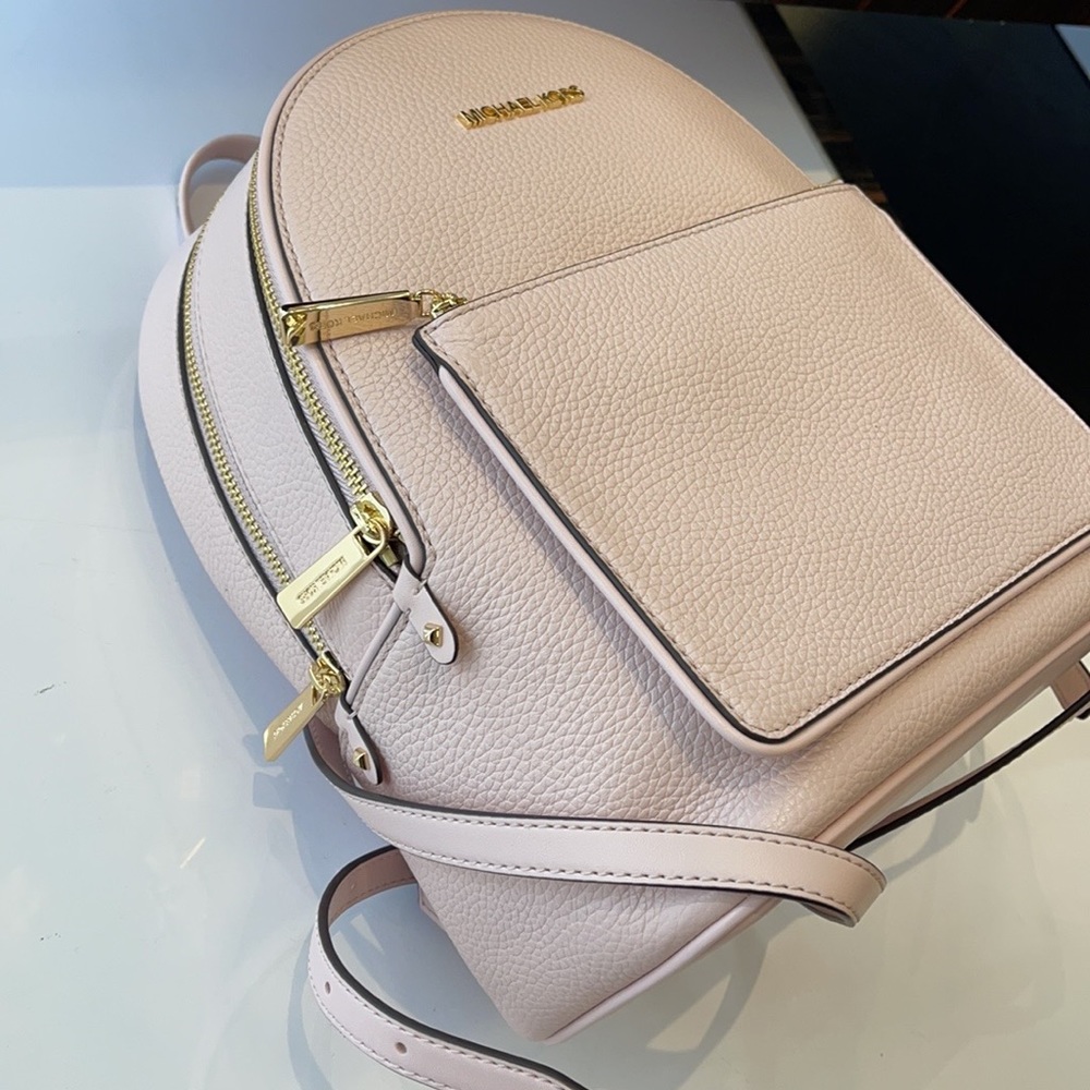Michael Kors Adina MD Backpack Leather - Picture 9 of 13